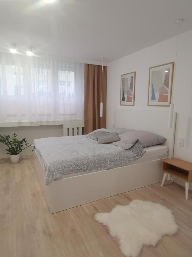 Apartament Utymka Słupsk Buitenkant foto